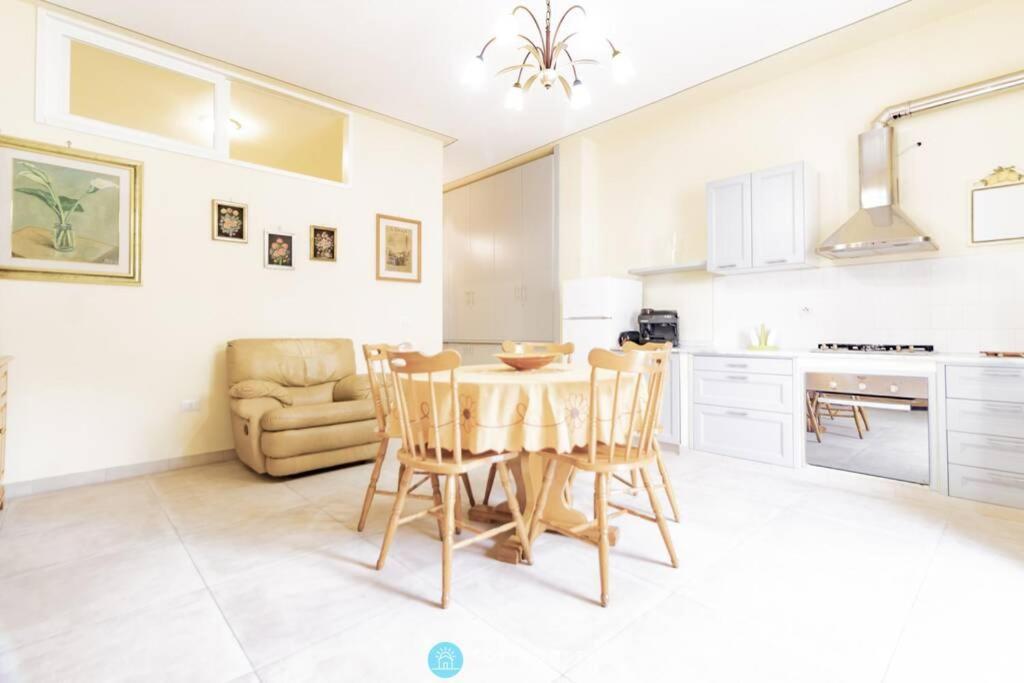 Helm Flat - Porto Cesareo Daire Dış mekan fotoğraf